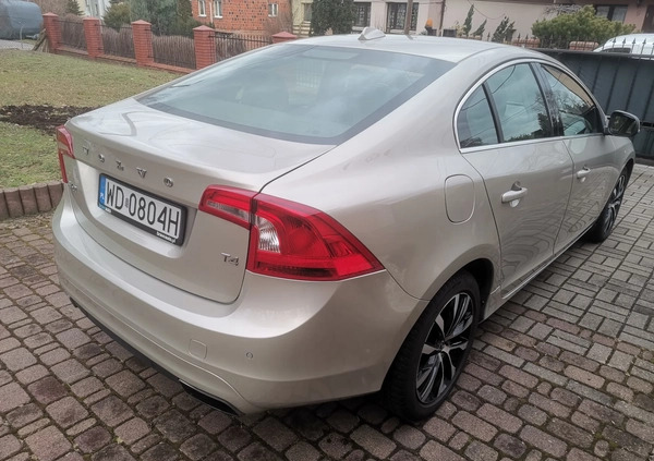 Volvo S60 cena 69999 przebieg: 182000, rok produkcji 2017 z Kalisz małe 121